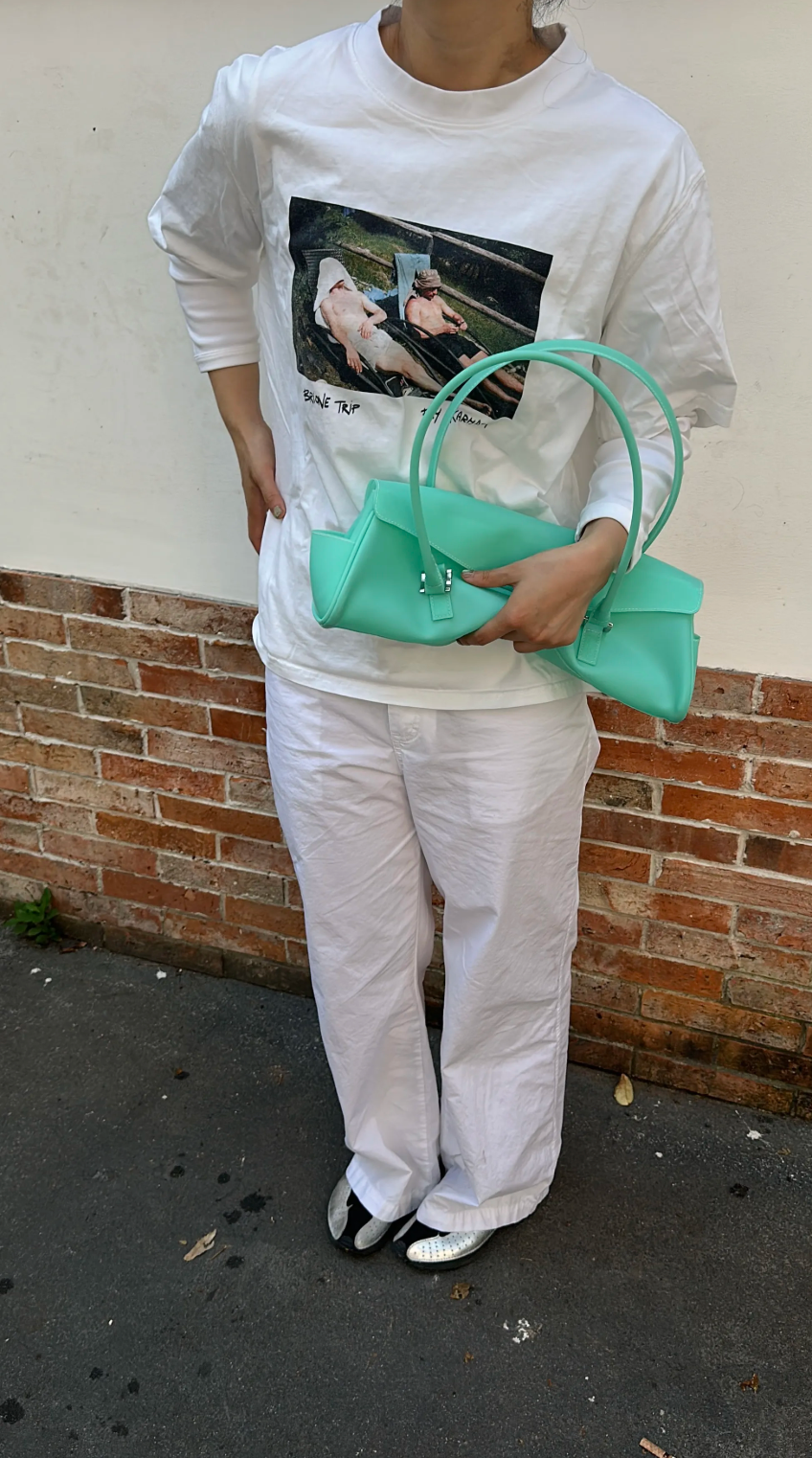 Jelly Baguette 39 Shoulder Bag