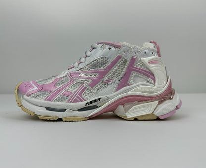 Runner Sneakers